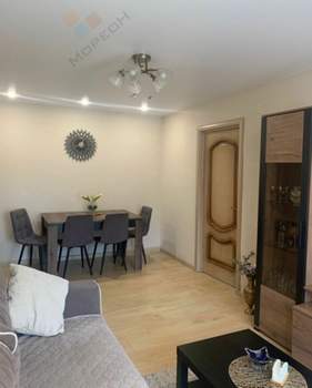 2-к квартира, вторичка, 43м2, 3/5 этаж