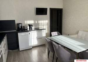 2-к квартира, вторичка, 65м2, 17/18 этаж