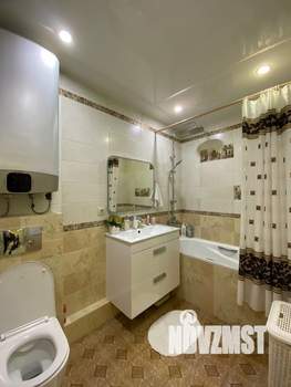 2-к квартира, вторичка, 64м2, 10/17 этаж