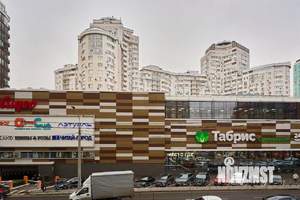 3-к квартира, вторичка, 100м2, 2/17 этаж