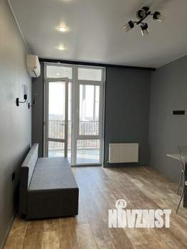 Студия квартира, вторичка, 30м2, 20/24 этаж