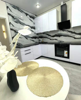 2-к квартира, вторичка, 61м2, 7/16 этаж