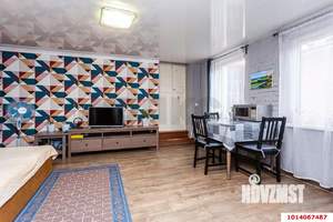 2-к квартира, вторичка, 52м2, 1/1 этаж