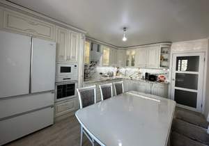 3-к квартира, вторичка, 85м2, 7/16 этаж