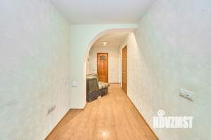 2-к квартира, вторичка, 65м2, 1/13 этаж