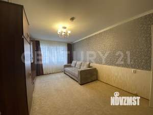 2-к квартира, вторичка, 67м2, 8/14 этаж