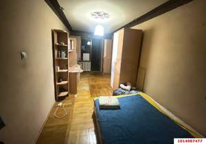 3-к квартира, вторичка, 70м2, 1/5 этаж