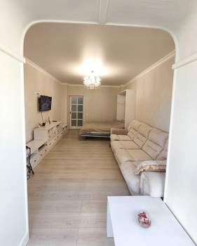 1-к квартира, вторичка, 52м2, 8/18 этаж