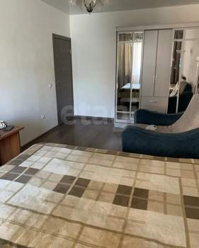 2-к квартира, вторичка, 61м2, 3/10 этаж