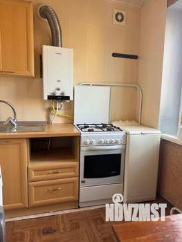 2-к квартира, вторичка, 42м2, 5/5 этаж