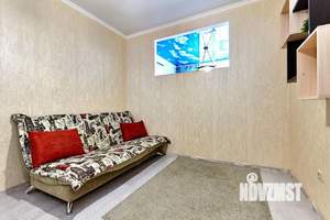 2-к квартира, вторичка, 60м2, 3/10 этаж