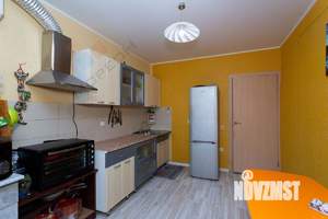 2-к квартира, вторичка, 67м2, 1/6 этаж