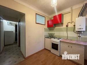 2-к квартира, вторичка, 42м2, 1/5 этаж