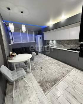 1-к квартира, вторичка, 41м2, 2/18 этаж