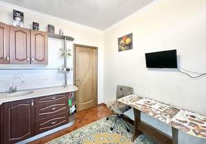 2-к квартира, вторичка, 58м2, 3/4 этаж