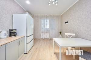 2-к квартира, вторичка, 63м2, 10/10 этаж