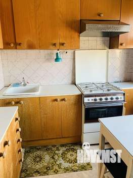 2-к квартира, вторичка, 43м2, 5/5 этаж