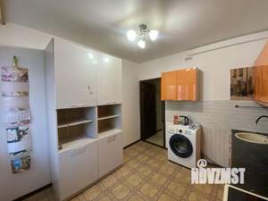 2-к квартира, вторичка, 64м2, 7/16 этаж