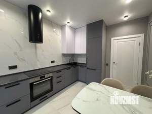 2-к квартира, вторичка, 60м2, 11/17 этаж