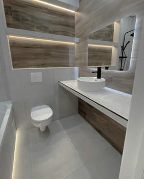 2-к квартира, вторичка, 61м2, 7/16 этаж