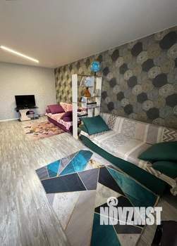 2-к квартира, вторичка, 64м2, 13/16 этаж