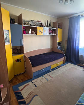 3-к квартира, вторичка, 72м2, 6/10 этаж