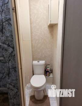 2-к квартира, вторичка, 37м2, 1/5 этаж