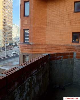 2-к квартира, вторичка, 103м2, 3/16 этаж
