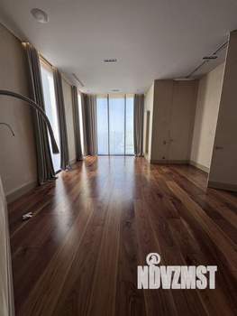 4-к квартира, вторичка, 437м2, 17/18 этаж