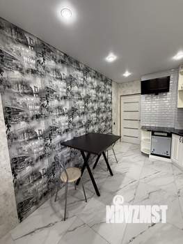 2-к квартира, вторичка, 60м2, 12/17 этаж