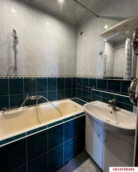 4-к квартира, вторичка, 120м2, 8/8 этаж