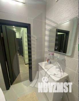 2-к квартира, вторичка, 64м2, 12/19 этаж