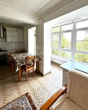 3-к квартира, вторичка, 63м2, 5/5 этаж