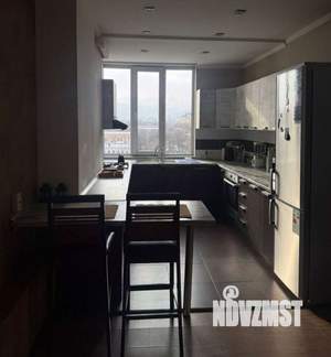 2-к квартира, вторичка, 65м2, 11/16 этаж