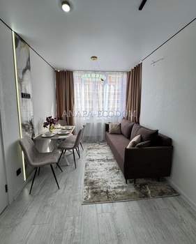 3-к квартира, вторичка, 70м2, 14/20 этаж