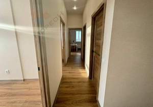 3-к квартира, вторичка, 56м2, 23/24 этаж