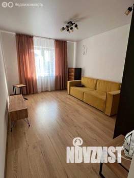 1-к квартира, вторичка, 40м2, 6/18 этаж