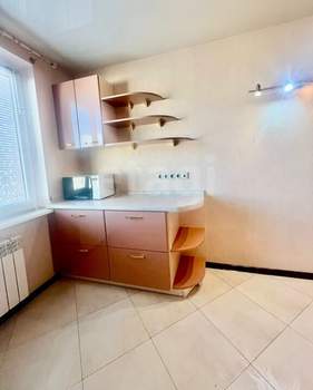 4-к квартира, вторичка, 80м2, 9/10 этаж