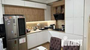 2-к квартира, вторичка, 64м2, 1/6 этаж
