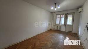 2-к квартира, вторичка, 42м2, 3/5 этаж