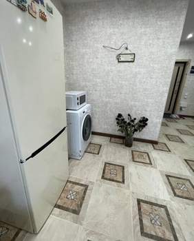 2-к квартира, вторичка, 63м2, 9/16 этаж