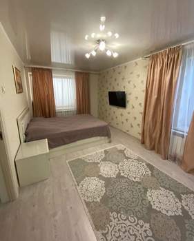 2-к квартира, вторичка, 70м2, 1/6 этаж