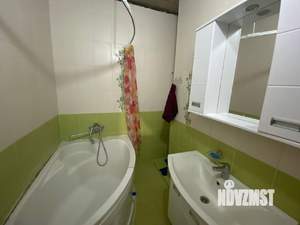 2-к квартира, вторичка, 70м2, 10/17 этаж