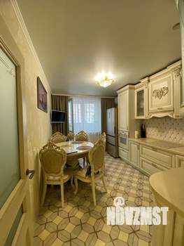 2-к квартира, вторичка, 64м2, 10/17 этаж