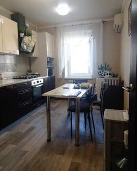 3-к квартира, вторичка, 63м2, 4/10 этаж