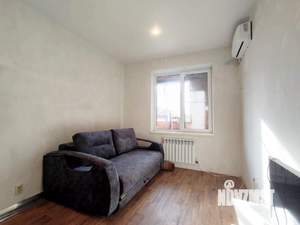 2-к квартира, вторичка, 56м2, 1/4 этаж