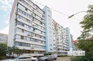 1-к квартира, вторичка, 50м2, 1/10 этаж
