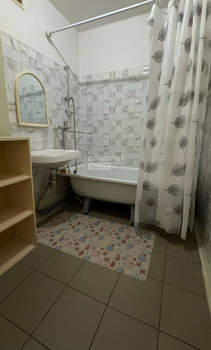 2-к квартира, вторичка, 72м2, 14/16 этаж