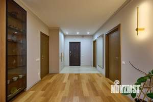 2-к квартира, вторичка, 70м2, 10/16 этаж