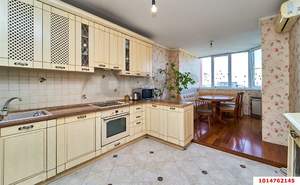 2-к квартира, вторичка, 70м2, 10/12 этаж